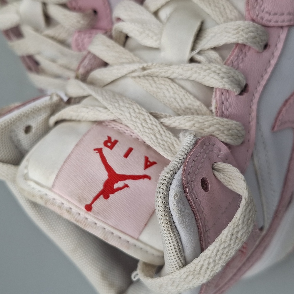 Jordan 1 Mid (GS) Big Kids' Shoes Pink Foam/White-Fire Red DQ8423-608 YOUTH Sz 4 - Picture 4 of 10